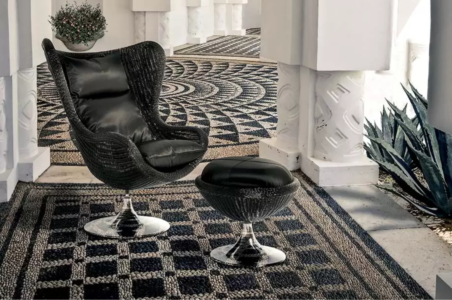 Aldebaran lounge chair